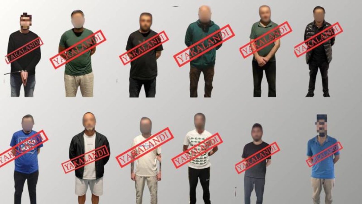 Kırmızı bültenle aranan 11 kişi Türkiye’ye getirildi