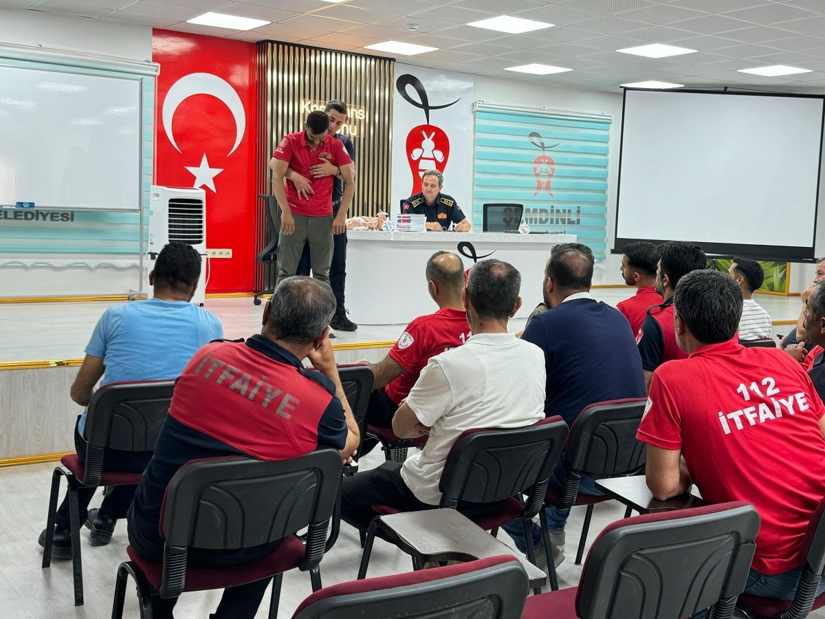 Trabzon İtfaiyesi’nden Şemdinli’de Eğitim Desteği