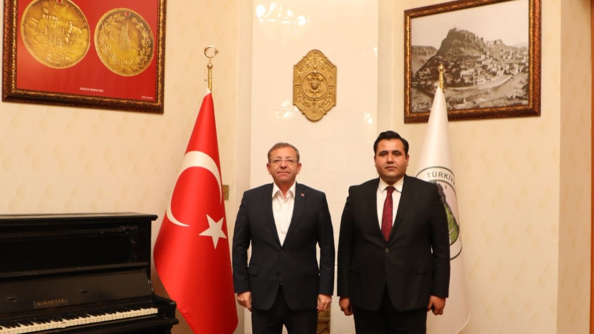 Vali Ziya Polat'tan Yeni Göreve Başlayan Mülki İdare Amirlerine Tebrik