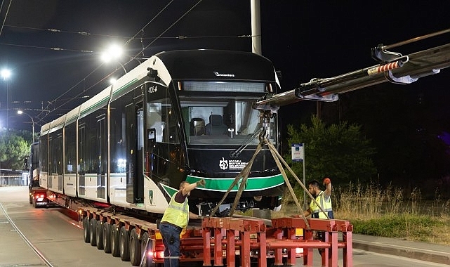 8'inci tramvay konforlu ulaşım ailesine katıldı