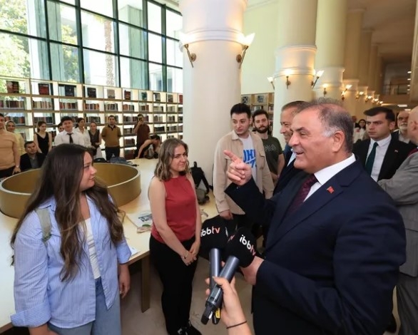 İBB, Şeffaf Mülakatla 1.441 Yeni Memurunu İşe Alıyor









