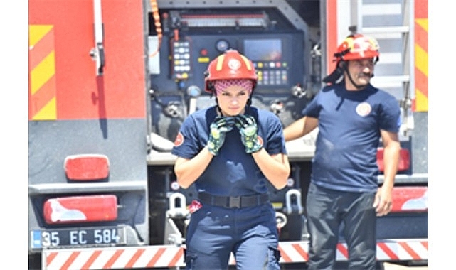 İzmir İtfaiyesi Çeşme'nin dört bir yanında görev başında