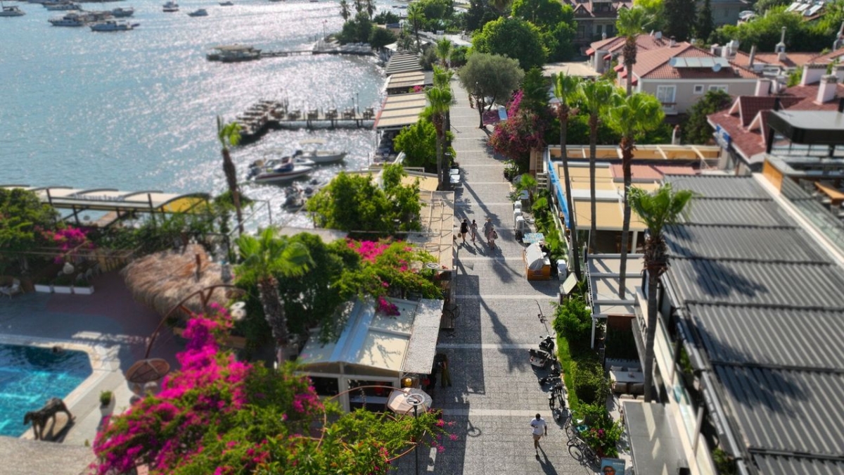 Fethiye Belediyesi’nden Göcek Sahili'ne modern dokunuş