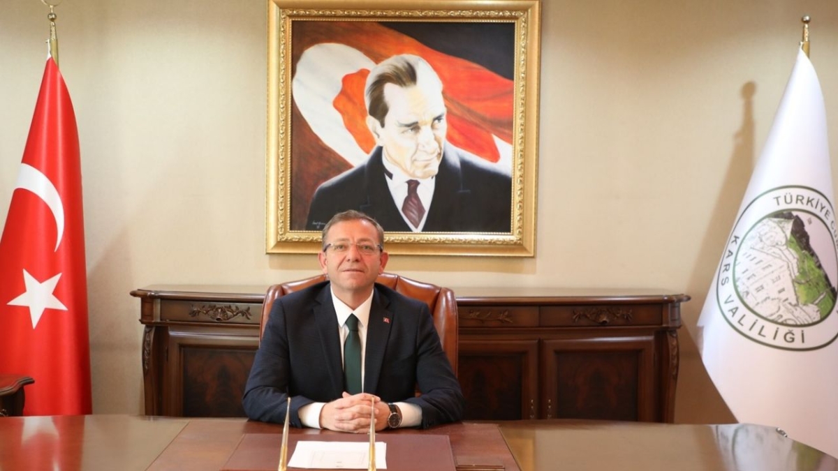 Kars Valisi Ziya Polat'tan şehit Mehmetçikler için başsağlığı mesajı