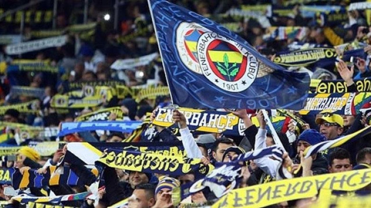Fenerbahçe'den tarihi transfer hamlesi: Emery onay verdi, yıldız futbolcu geliyor
