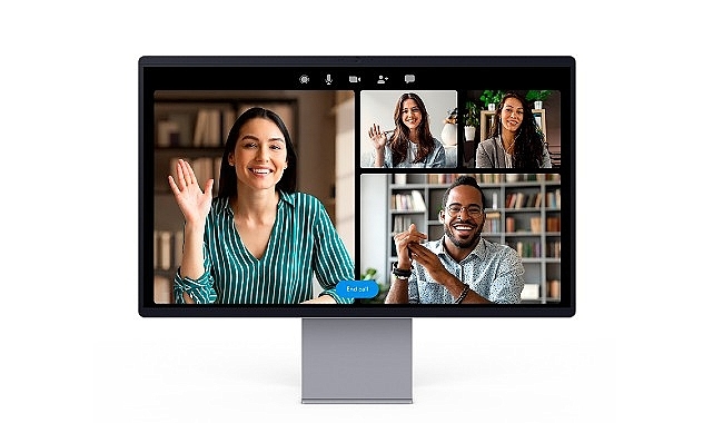 Samsung, AI Destekli QD-OLED Ekranlı Smart Monitör M9'u Piyasaya Sürdü