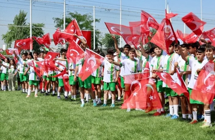 Sporun Geleceği Kayseri Şeker'le Şekilleniyor

