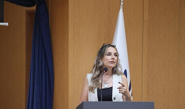 Karabağlar'da Bir İlk: Akademi Yaz Programı Hayata Geçti