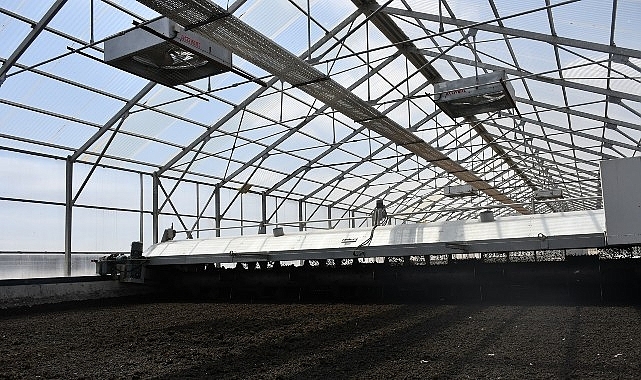 Solar Çamur Kurutma Tesisi'nde 15 ton çamur kurutuluyor