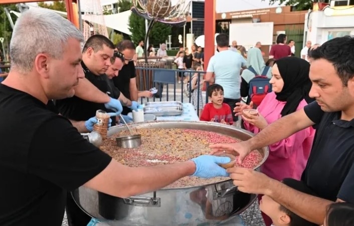 Manisa’da Muharrem Ayı Aşure Etkinlikleri Başlıyor









