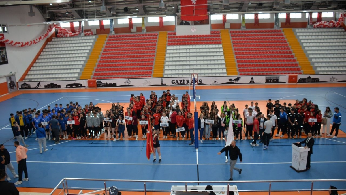 ANALİG Bölgesel Grup Müsabakaları Kars'ta Başladı!