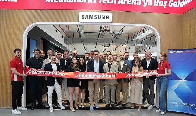 MediaMarkt ve Samsung'dan iş birliği:  MediaMarkt'ın teknoloji deneyim mağazası   Tech Arena Samsung mağazasına da ev sahipliği yapacak