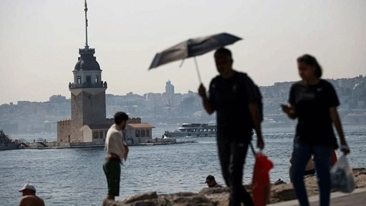 Afrika sıcakları Türkiye’yi kavuracak: İstanbul’da hissedilen 40 dereceyi bulacak