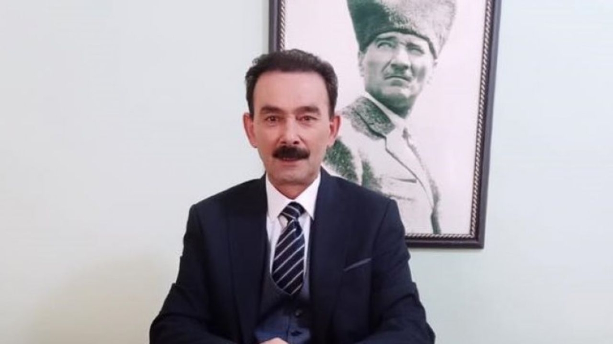 Hasan Ahmetoğlu: 