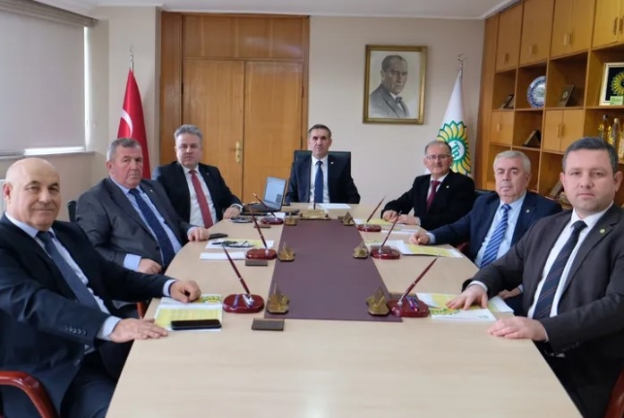 Trakyabirlik’ten Yağlık Ayçiçeği Üretimine Kontenjan Uygulaması


