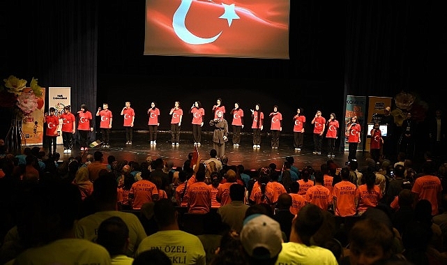 Özel Gençler Yaz Okulunu Coşkulu Şekilde Tamamladı 
