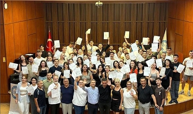 Ege Üniversitesi Devlet Türk Musikisi Konservatuarından “Uca Dağlar” Turnesi