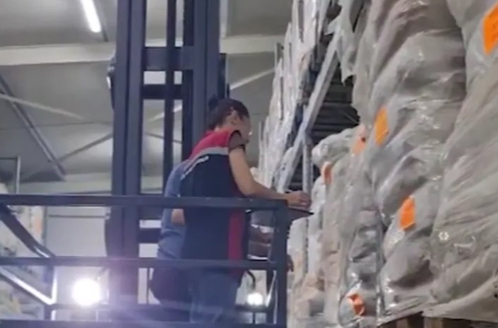 İzmir’de Gıda Denetiminde Şok: Bin Ton Süt Ürünü El Konuldu!