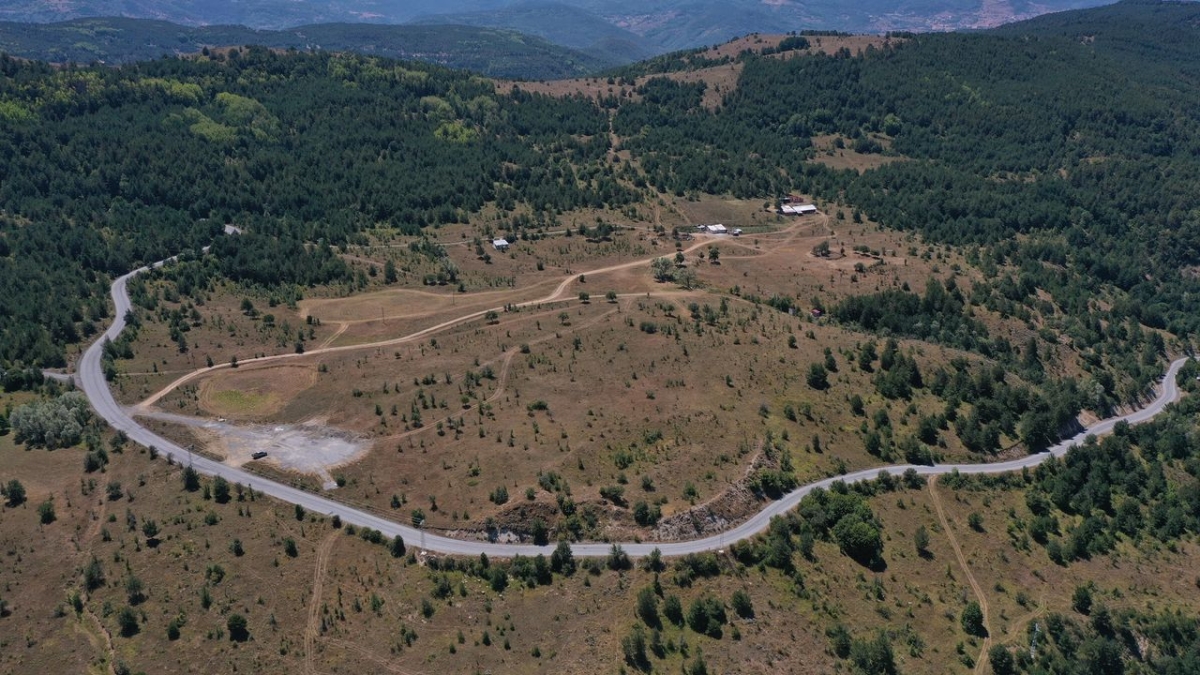 Mesudiye'de grup yol asfaltlandı