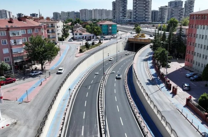Konya’da Azerbaycan Alt Geçidi’nde Asfalt Çalışması Tamamlandı