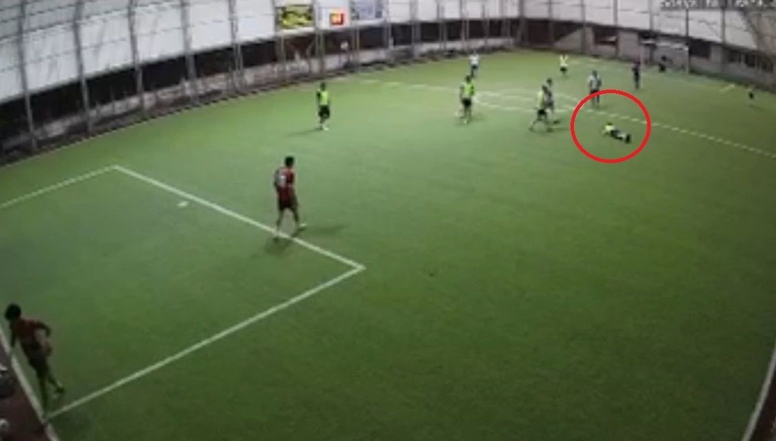 Halı sahada geçirdiği kalp krizi sonu oldu