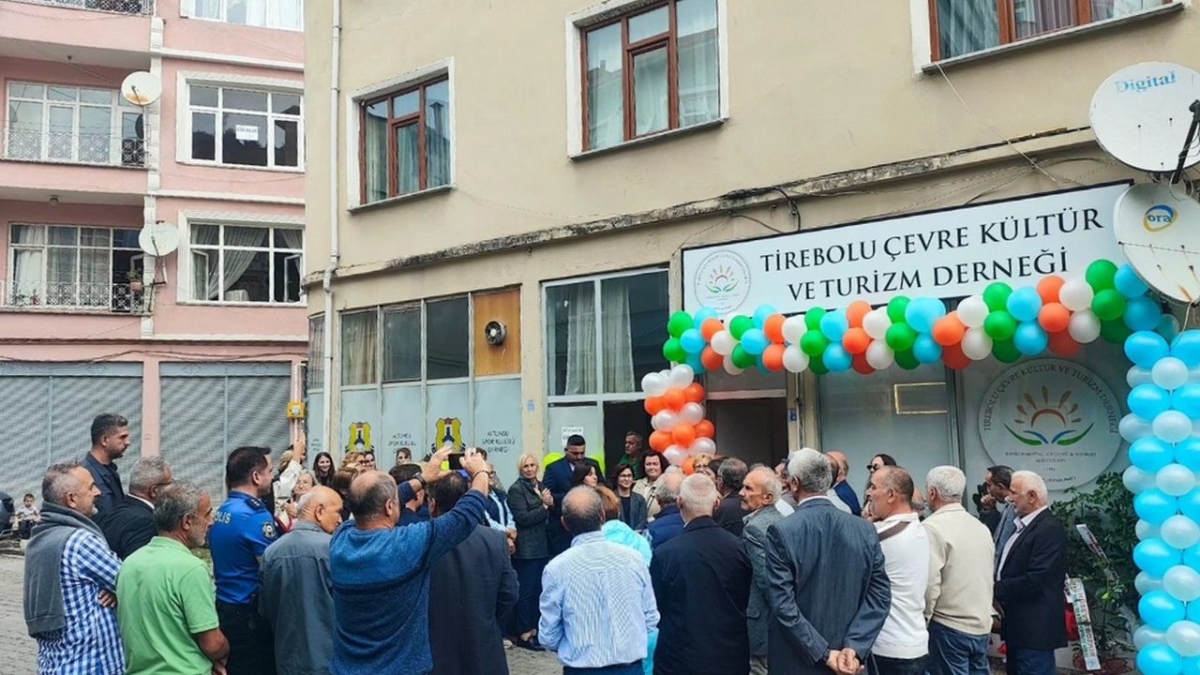 Tirebolu'nun Kalbi Artık Gazipaşa Caddesi'nde Atacak…