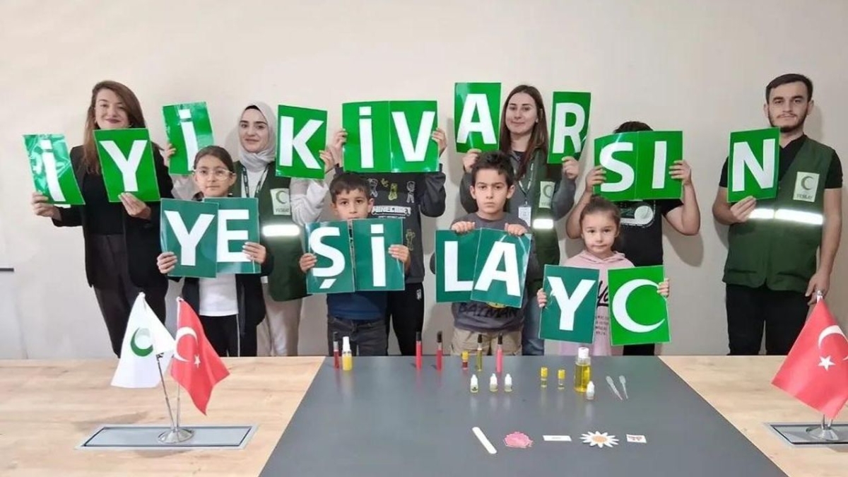 Yeşilay Kars Şubesi’nden çocuklara yönelik “Koku Atölyesi” etkinliği