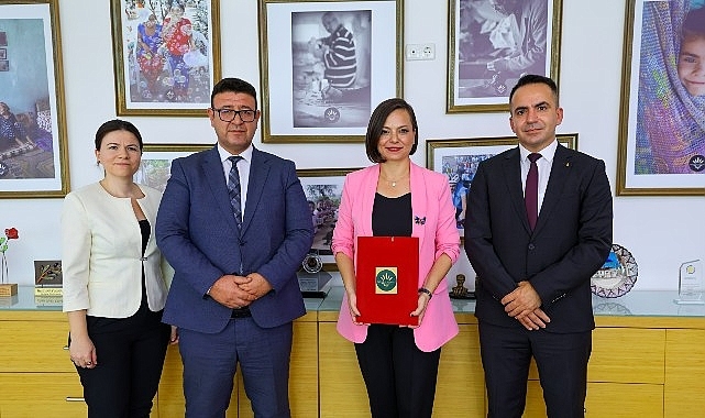 Karabağlar Belediyesi’nden İşçilere En Yüksek Promosyon