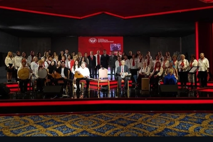 Gelişim Üniversitesi'nde Cumhuriyet coşkusunun konuğu Gençleşen Türküler