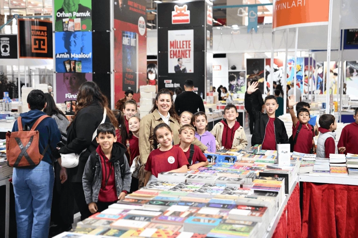 Öğrencilerden kitap fuarına tam not