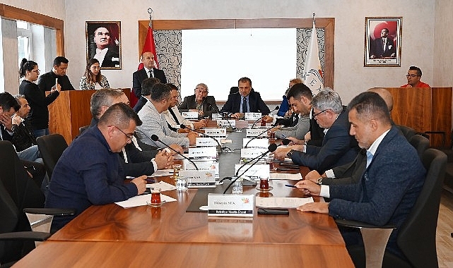 Kemer Belediyesi Kasım ayı meclisi yapıldı 