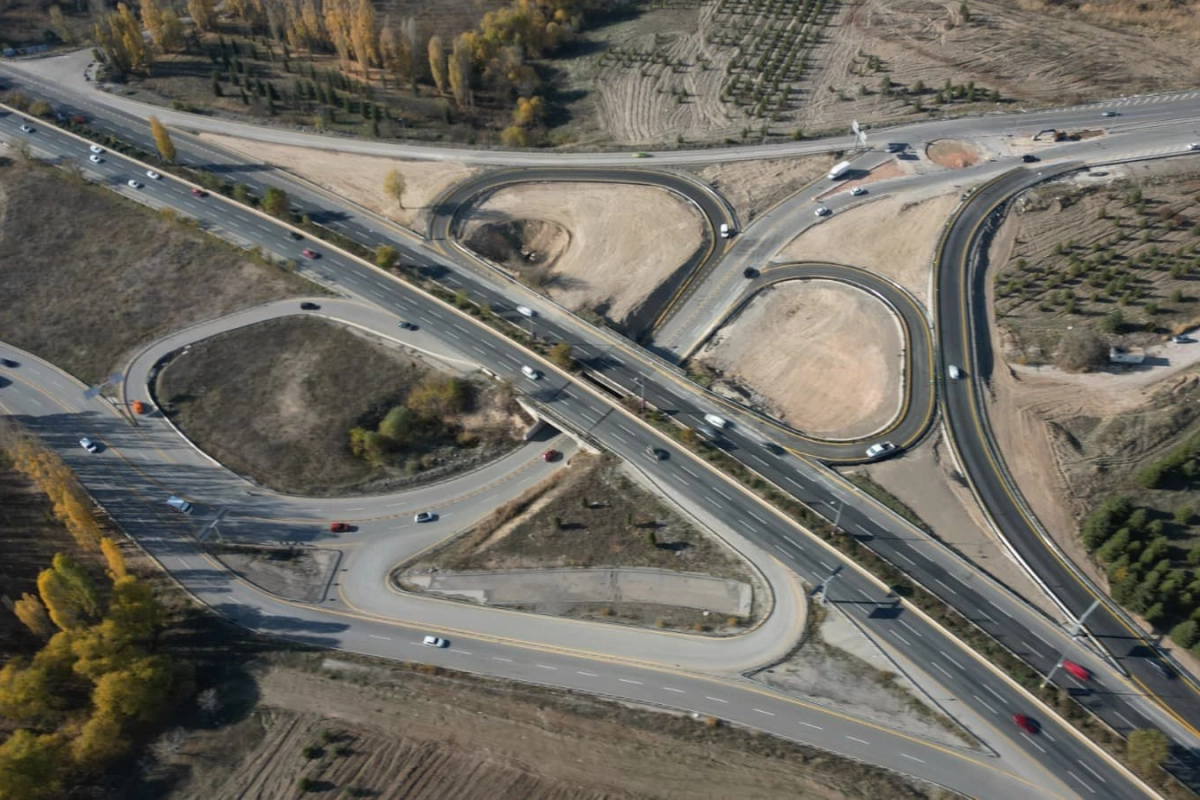 Sabancı–Ankara Bulvarı Kavşağı yeniden hizmete açıldı