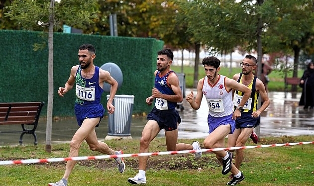 Osmangazili Atletler Portekiz Biletini Kaptı