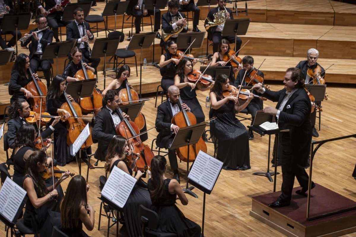 İzmir’de unutulmayacak 'klasik' gece
