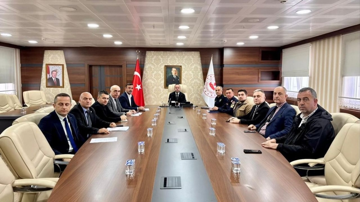 Hopa’da “Kış Tedbirleri Koordinasyon Toplantısı” yapıldı