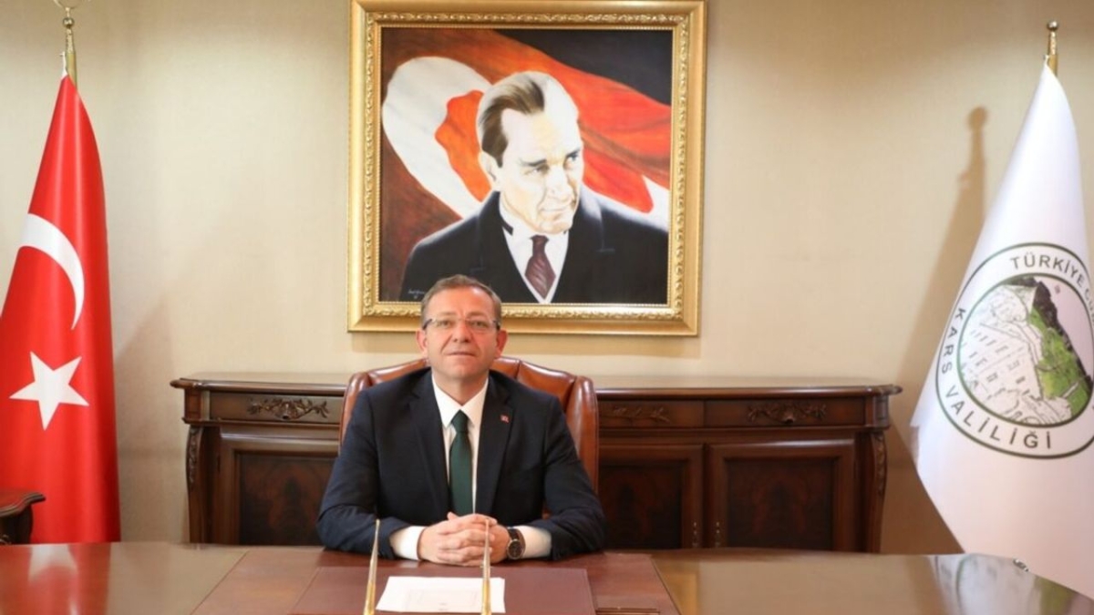 Kars Valisi Polat'tan 25 Kasım Mesajı: 