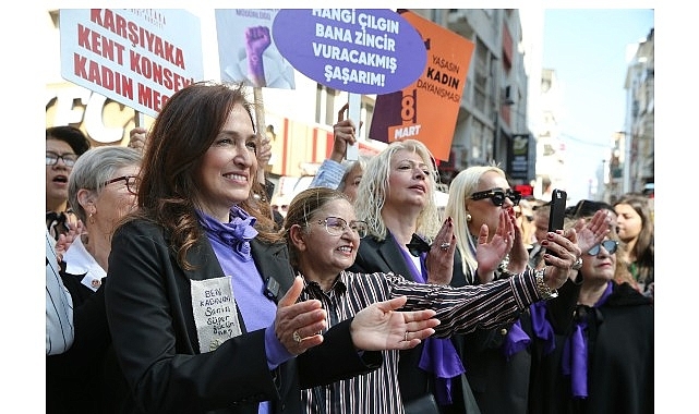 Karşıyaka’dan dayanışma çağrısı: Şiddete karşı ses çıkar!