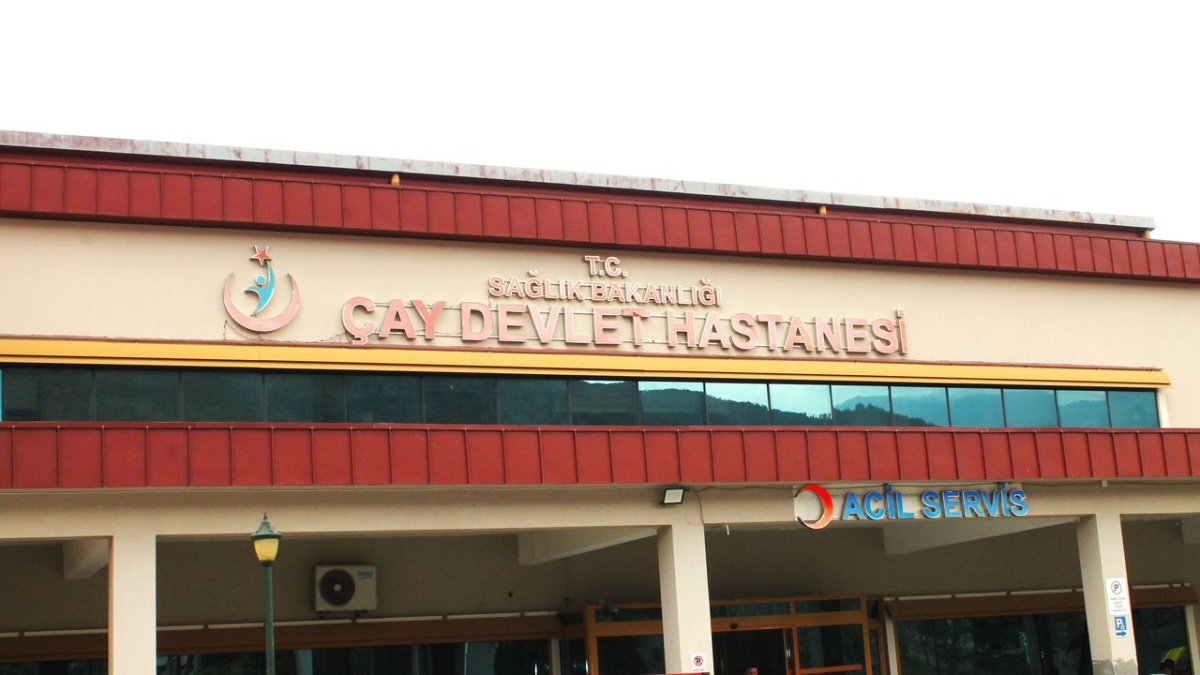 Çay Devlet Hastanesine genel cerrah atandı