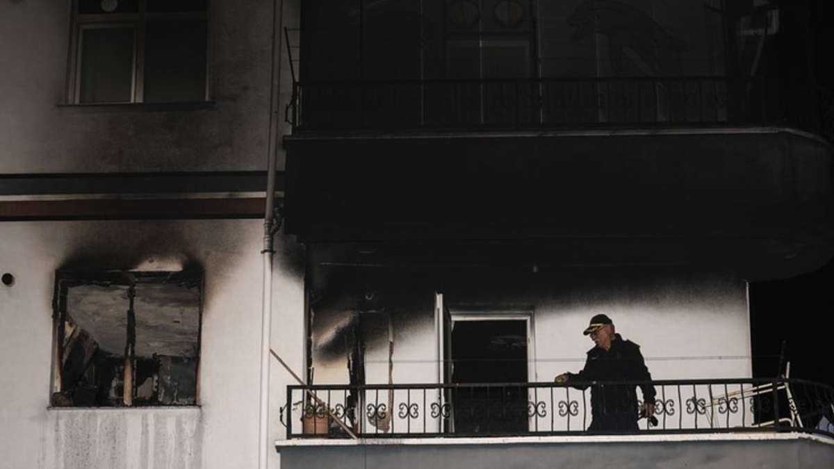 Ankara’da apartman dairesinde patlama: Bir kişi yaralı