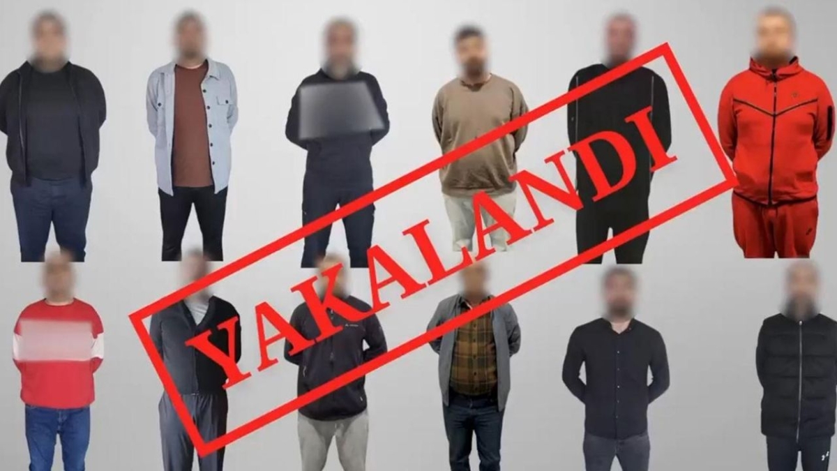 Kırmızı bültenle aranan 12 suçlu Türkiye’ye getirildi