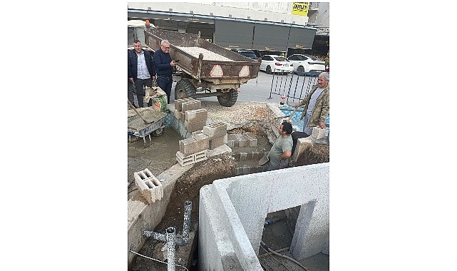 Çınarlı Kavşağı’na ‘Hanna’ heykeli 