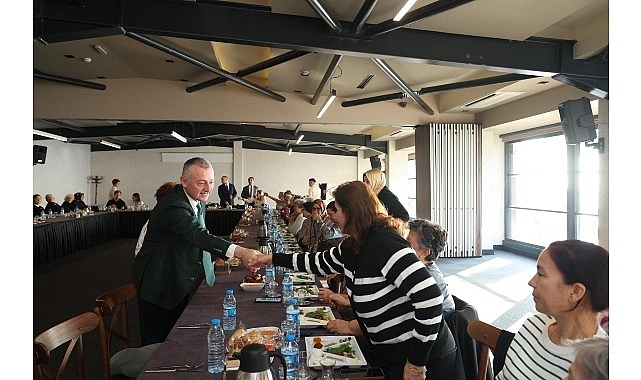 Başkan Büyükakın: “Büyüklerimiz, şehrimizin hazineleridir”