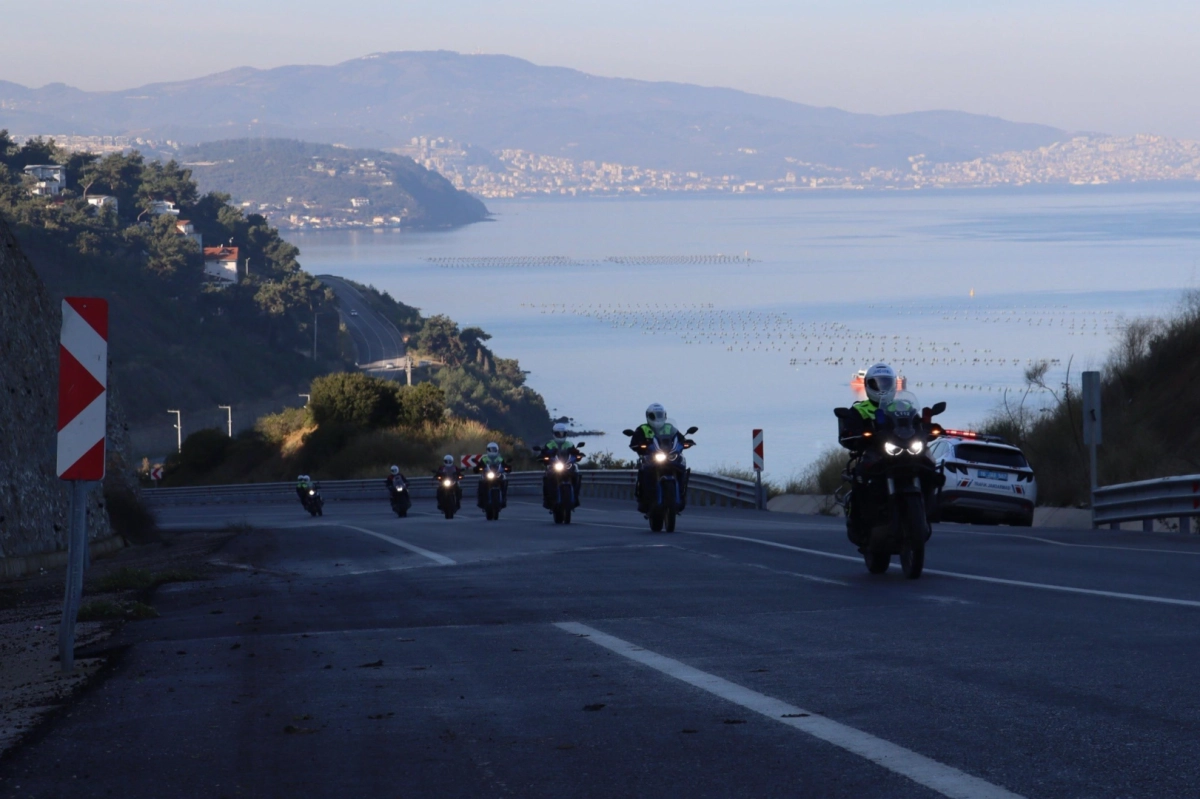 Bursa Jandarma'dan motosiklet sürücülerine ileri sürüş kursu