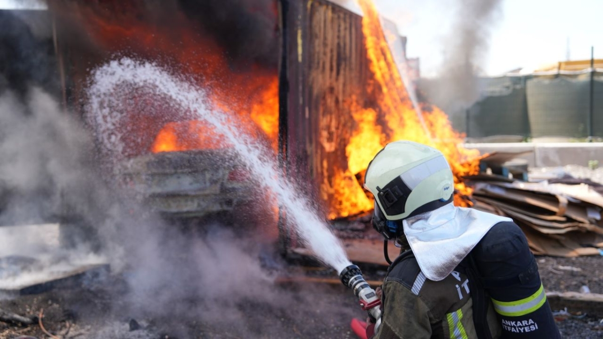 Ankara İtfaiyesi’nin 2025 yılı raporu: Ankara İtfaiyesi 2025 yılında 32 bin 675 olaya müdahale etti