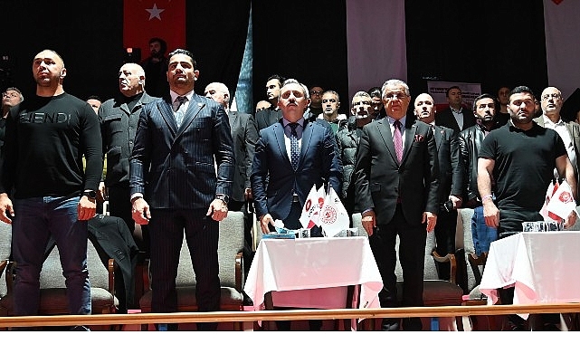 Kemer’de güreş heyecanı 