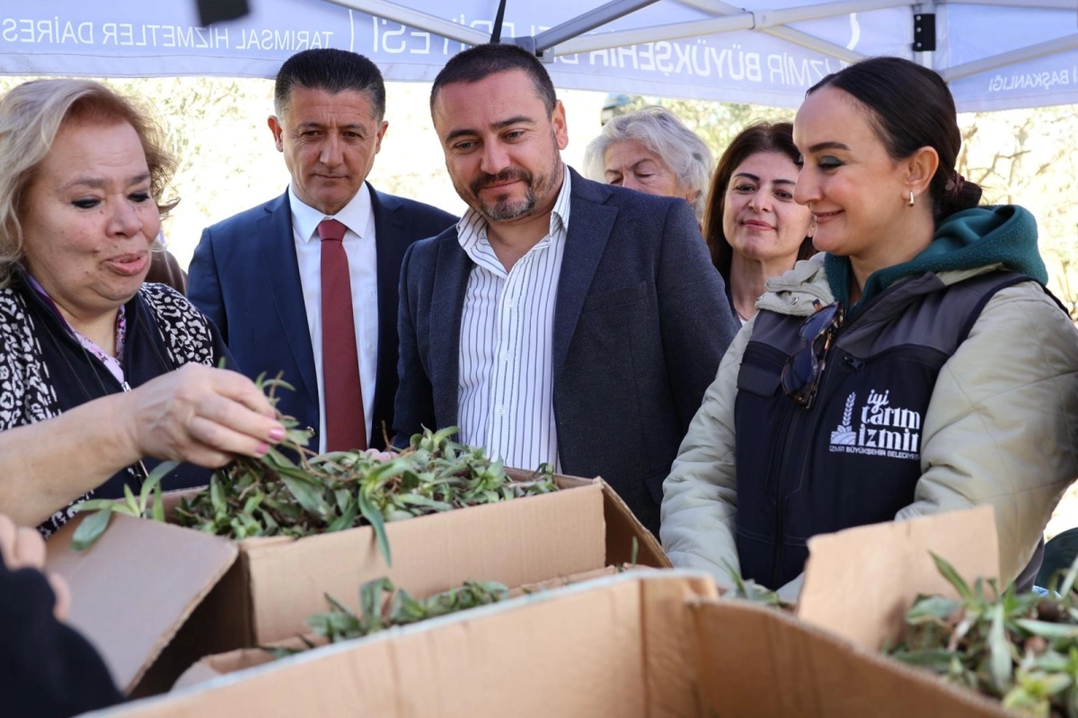 Menderesli kadınlara salep desteği