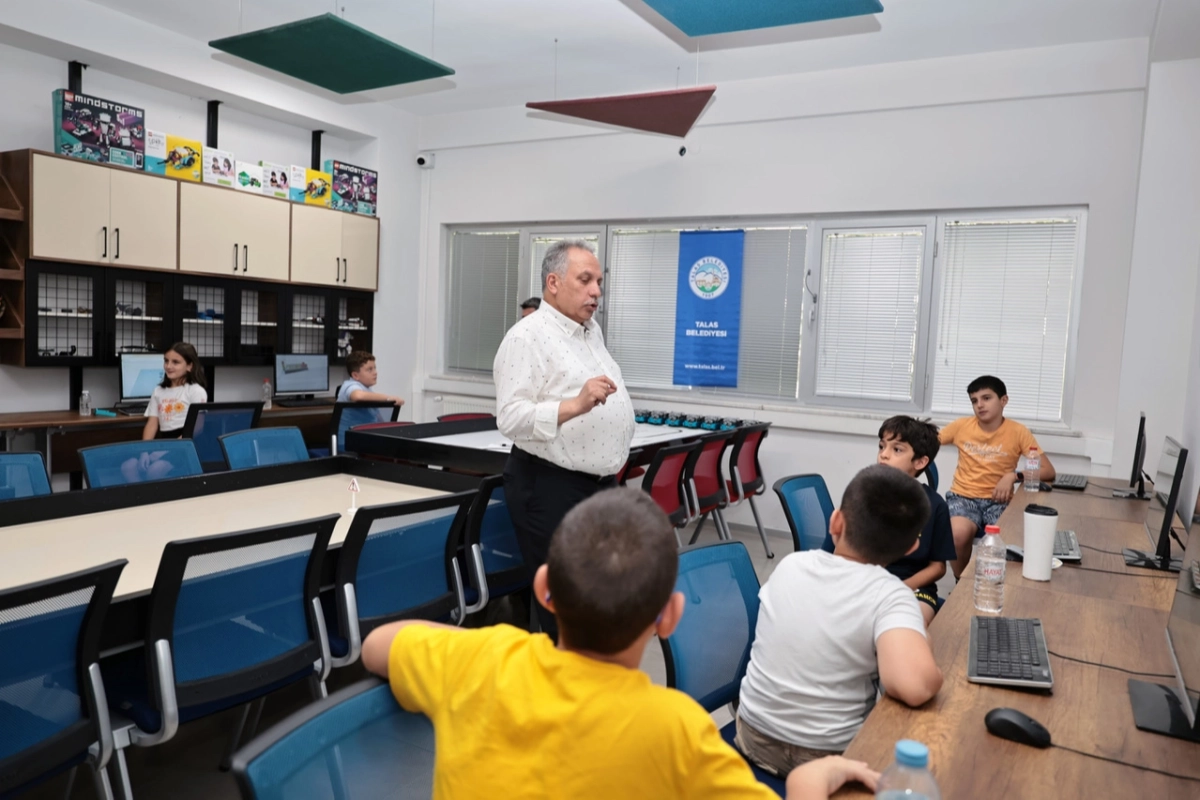 Kayseri Talas'ta teknoloji eğitimleri başlıyor