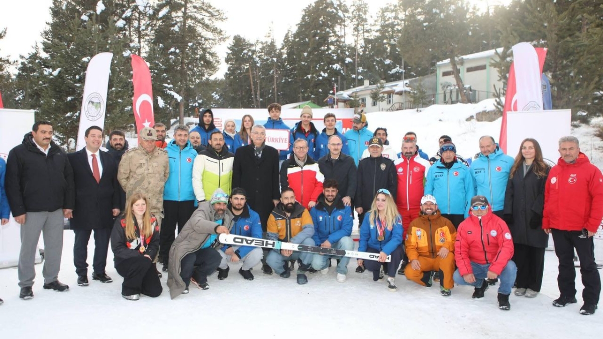 Alp Disiplini FIS Sarıkamış Cup yarışları sona erdi