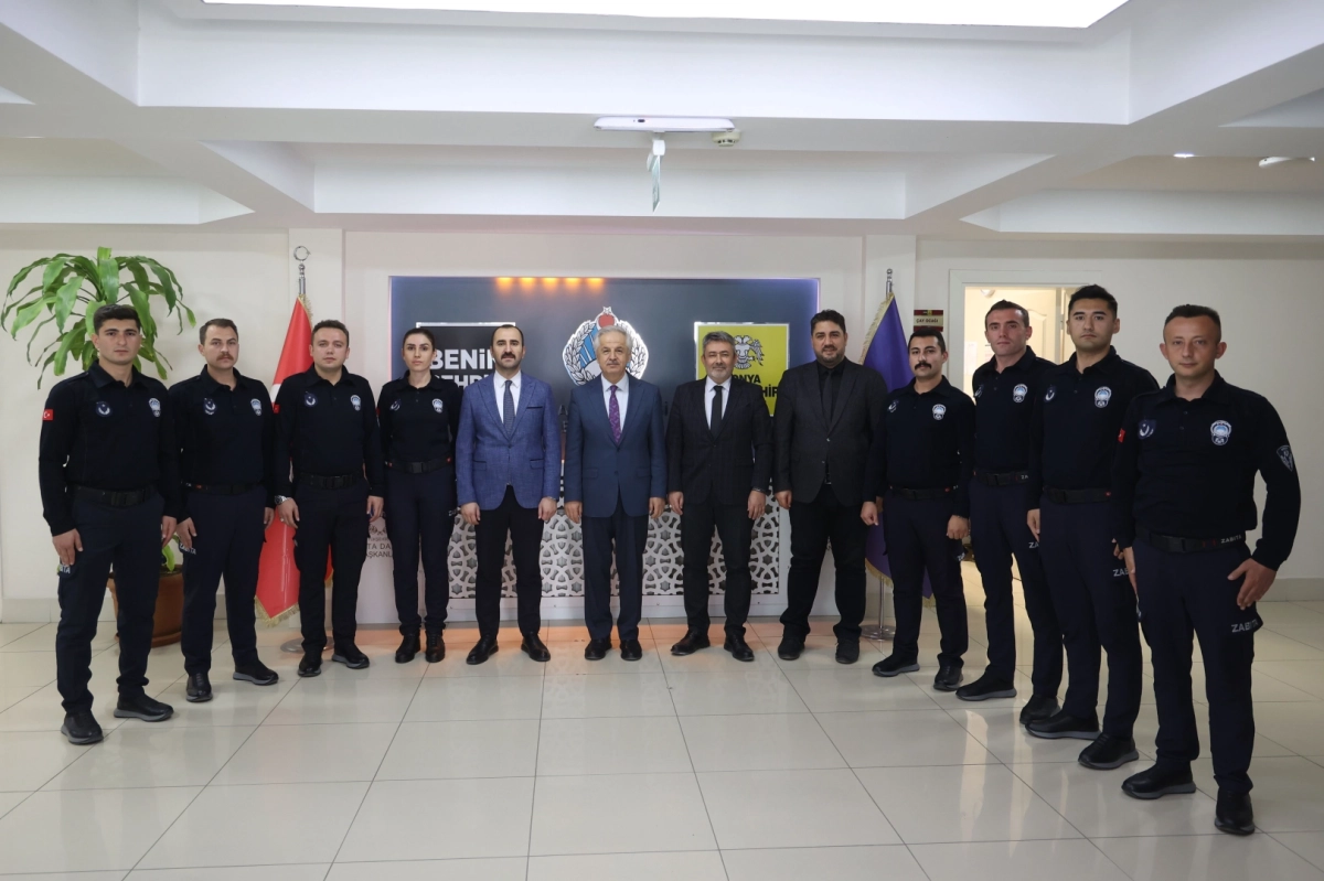 Konya'da komiserliği kazanan zabıta memurları görevde