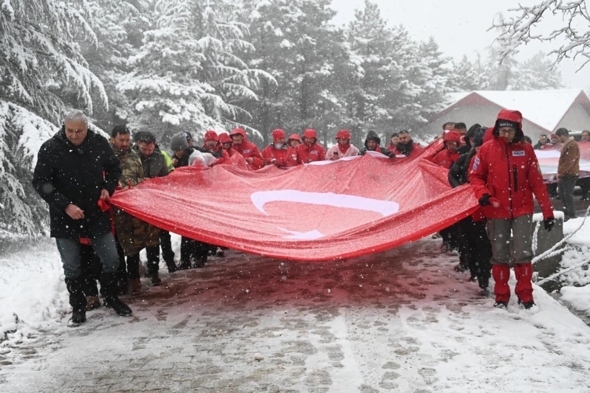 Metristepe’de kar altında tarihe yürüyüş